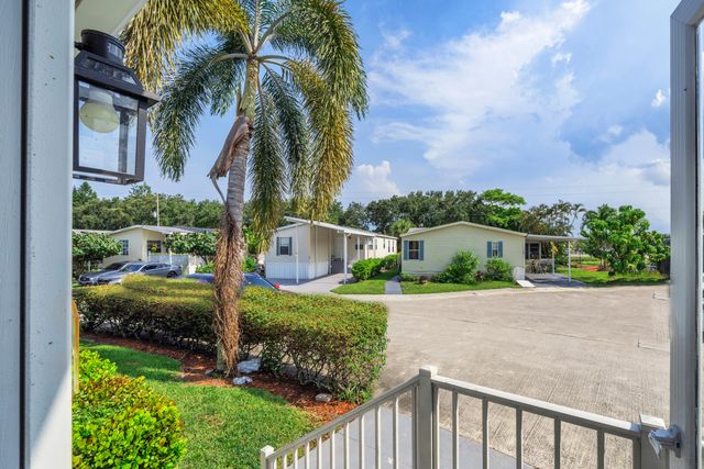 138 Plantation Boulevard, Greenacres, FL 33467