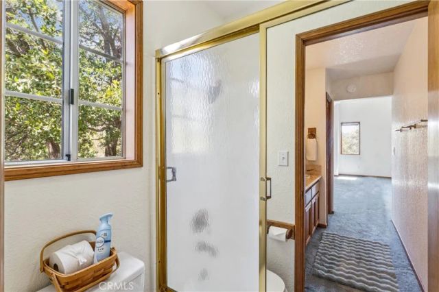 975 Teakwood Drive, Lake Arrowhead, CA 92352