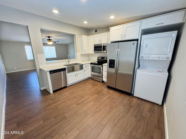 416 N WILLIAMS -- D, Mesa, AZ 85203