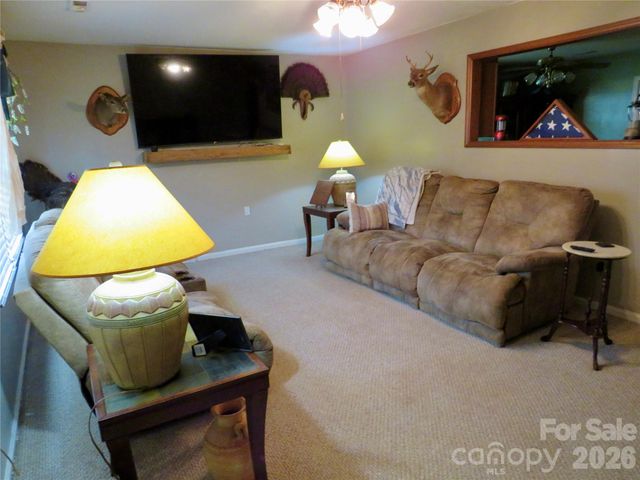 122 Tulip Trail, Ellenboro, NC 28040