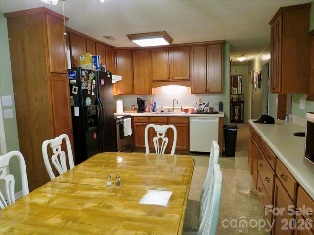 122 Tulip Trail, Ellenboro, NC 28040