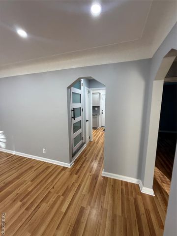 19248 Lumpkin Street, Detroit, MI 48234