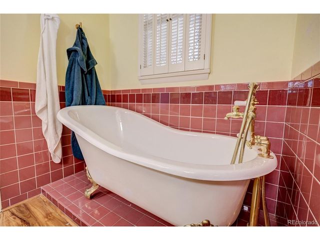 10950 W 71st Pl, Arvada, CO 80004