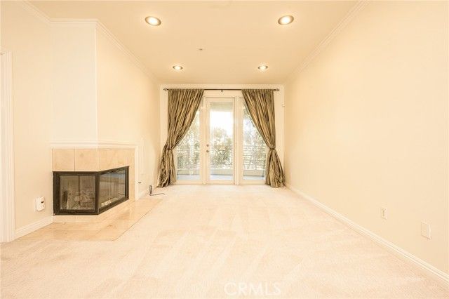 2233 Martin 311, Irvine, CA 92612