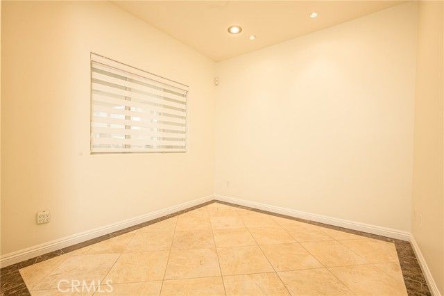 2233 Martin 311, Irvine, CA 92612