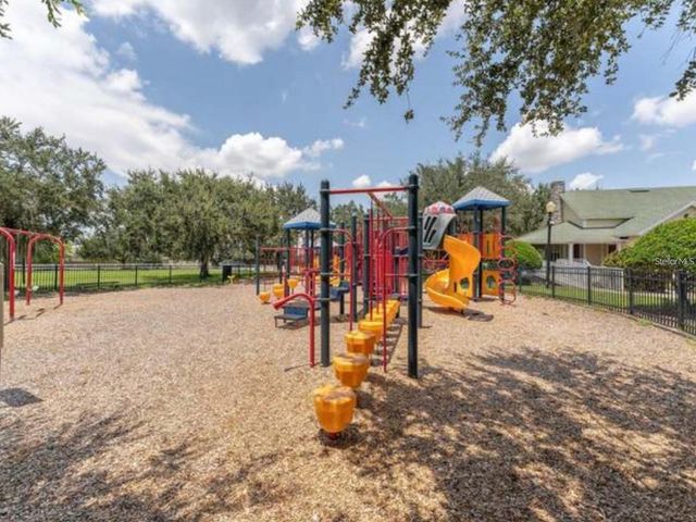 12946 GROVEHURST AVENUE, Winter Garden, FL 34787