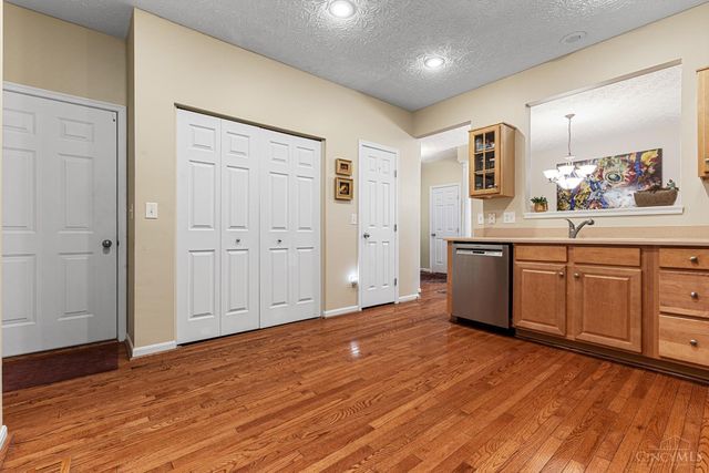 9367 Stoneybrooke, Springfield Twp., OH 45231