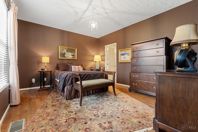 9367 Stoneybrooke, Springfield Twp., OH 45231