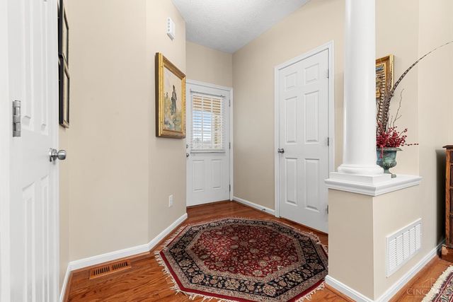 9367 Stoneybrooke, Springfield Twp., OH 45231