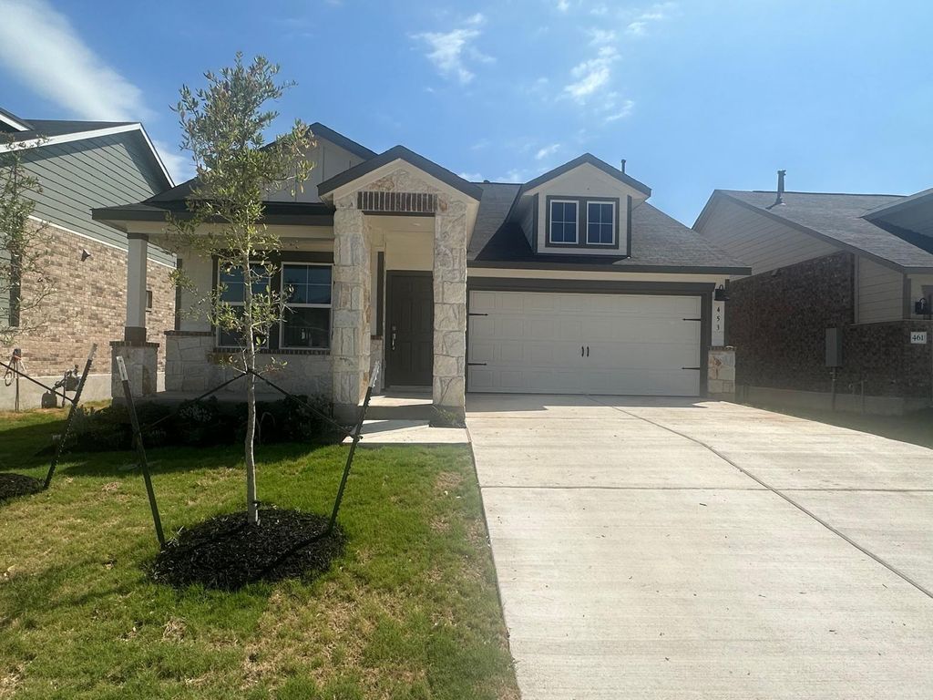 453 Alamito Ave, Kyle, TX 78640