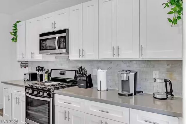 2713 Concord Street, North Las Vegas, NV 89030