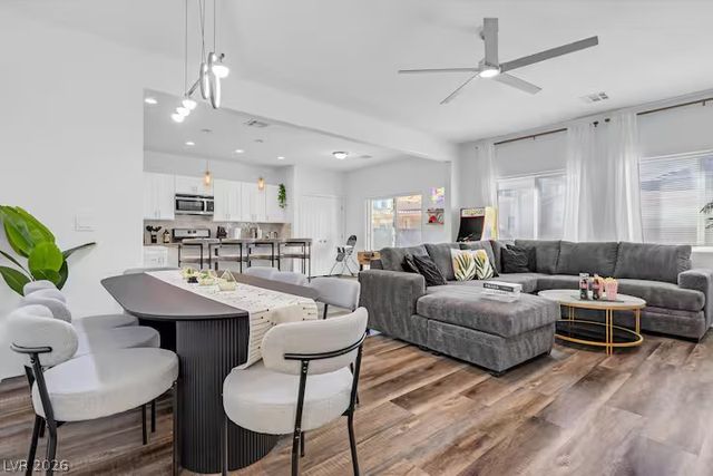 2713 Concord Street, North Las Vegas, NV 89030