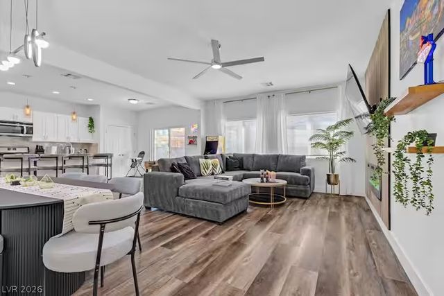 2713 Concord Street, North Las Vegas, NV 89030
