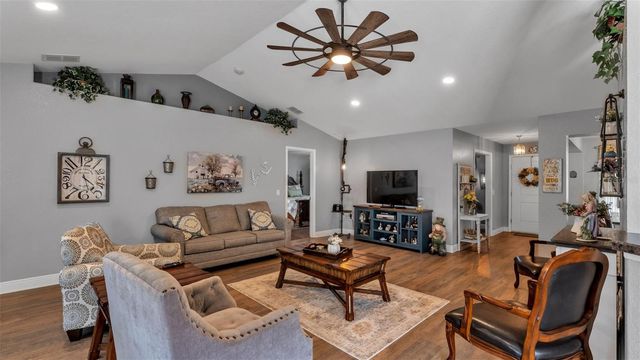 353 MANDOLIN LANE, Winter Haven, FL 33884