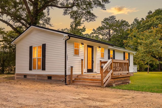 1085 Homestead Road, Saint Stephen, SC 29479