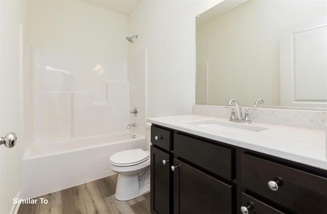 8905 Beery Place, Johnston, IA 50131