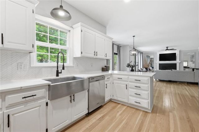 15444 W 139th Street, Olathe, KS 66062