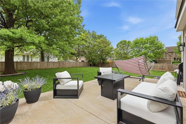 15444 W 139th Street, Olathe, KS 66062