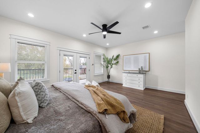 3408 Garapan Street C, Houston, TX 77091