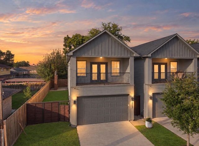 3408 Garapan Street C, Houston, TX 77091