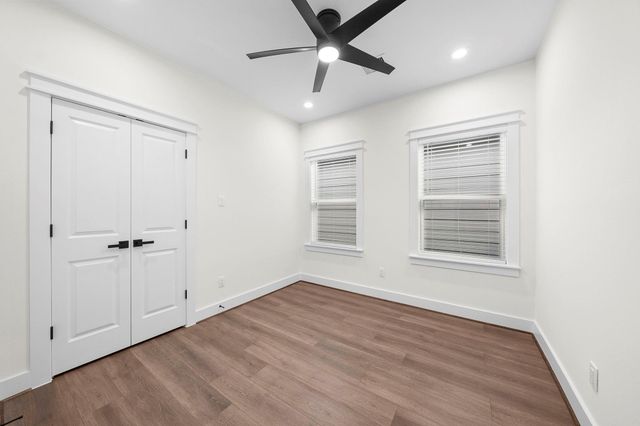 3408 Garapan Street C, Houston, TX 77091