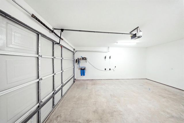 3408 Garapan Street C, Houston, TX 77091