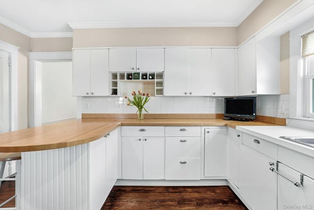 5 Lafayette Drive, Port Chester, NY 10573