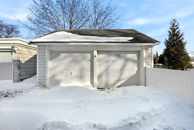 5 Lafayette Drive, Port Chester, NY 10573