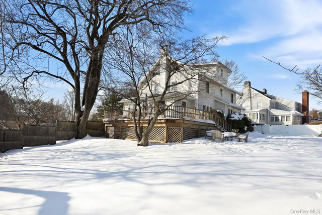 5 Lafayette Drive, Port Chester, NY 10573