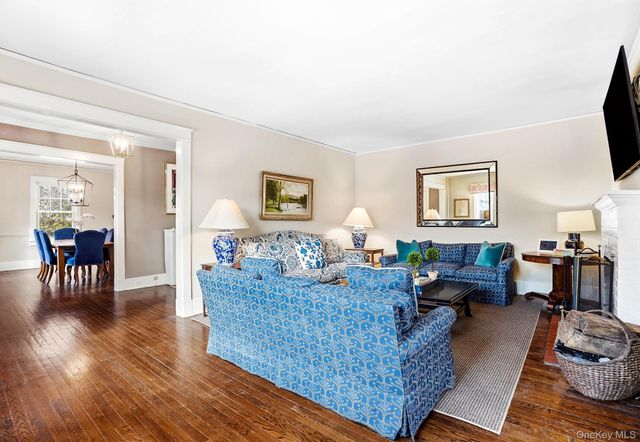 5 Lafayette Drive, Port Chester, NY 10573