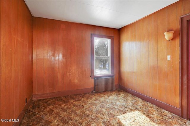 9 Elmhurst Avenue, Colonie, NY 12205