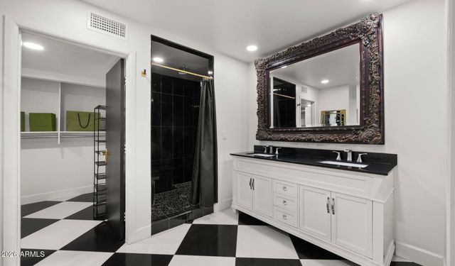 7240 N VIA DE LA MONTANA --, Scottsdale, AZ 85258