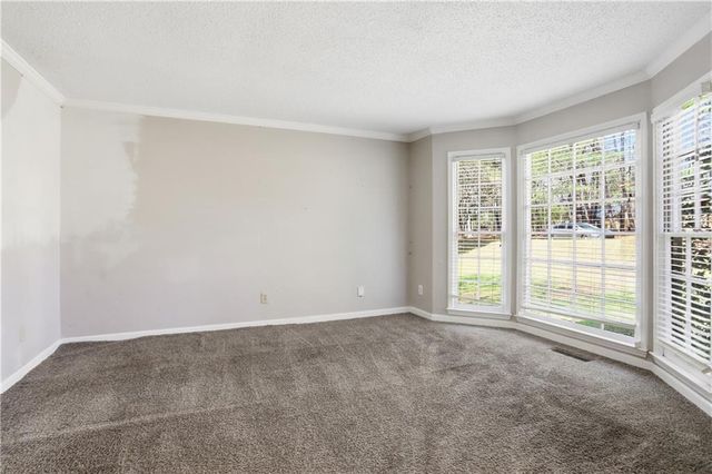 315 Spindletree Trace, Roswell, GA 30076