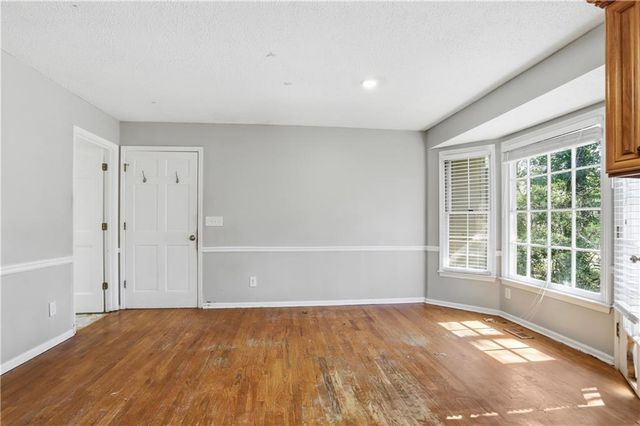 315 Spindletree Trace, Roswell, GA 30076