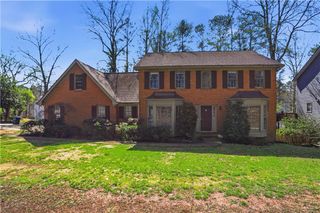 315 Spindletree Trace, Roswell, GA 30076