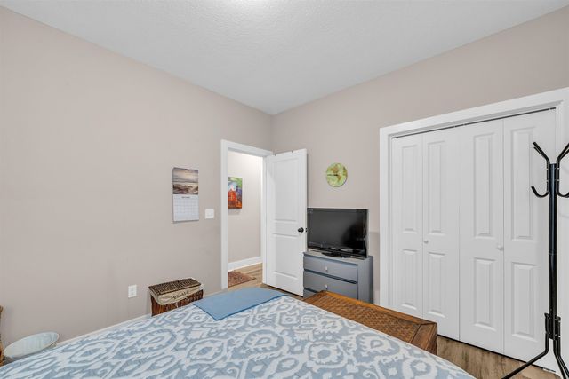 4357 N Sandplum St, Wichita, KS 67205