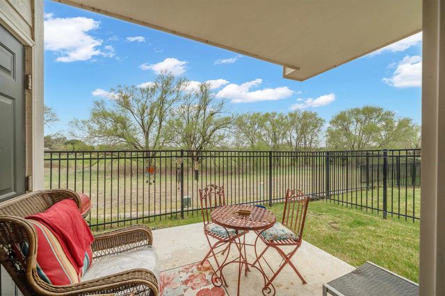 4357 N Sandplum St, Wichita, KS 67205