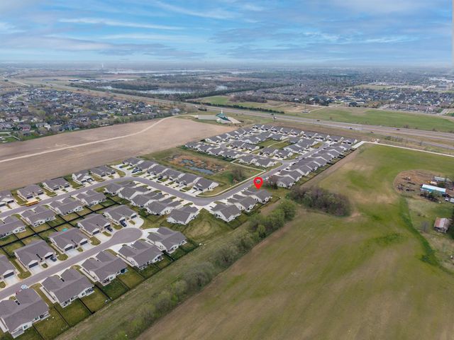 4357 N Sandplum St, Wichita, KS 67205