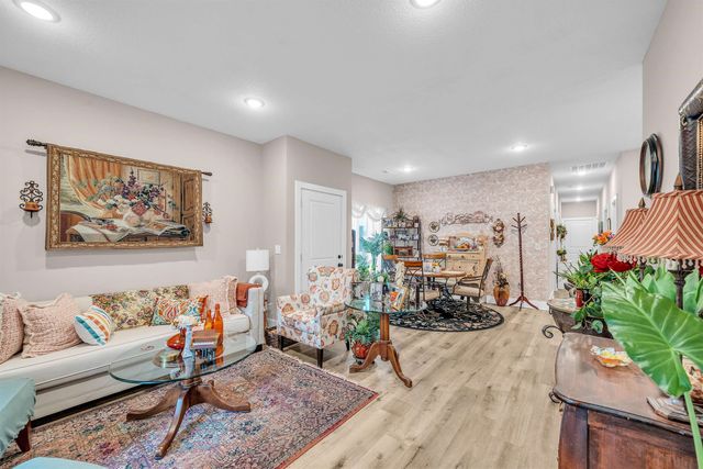 4357 N Sandplum St, Wichita, KS 67205