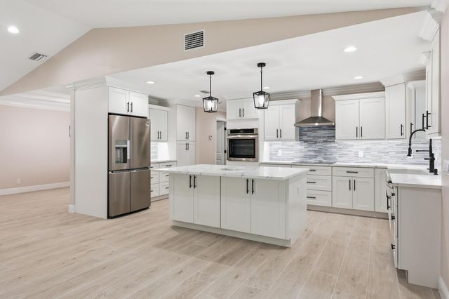 1489 SW Pine Tree Lane, Palm City, FL 34990