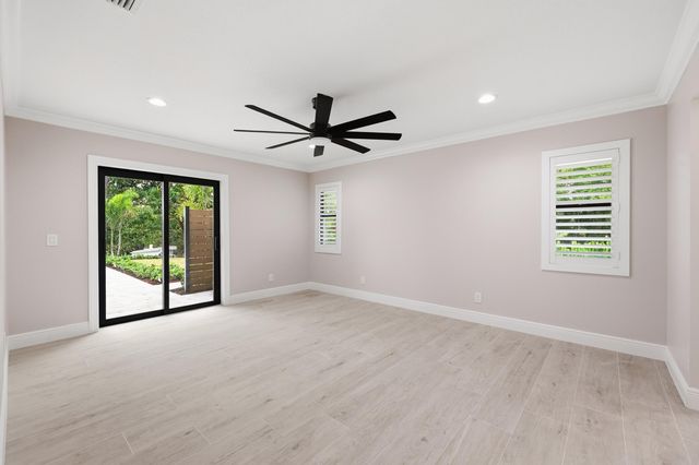 1489 SW Pine Tree Lane, Palm City, FL 34990