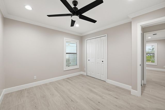 1489 SW Pine Tree Lane, Palm City, FL 34990