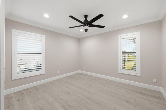 1489 SW Pine Tree Lane, Palm City, FL 34990