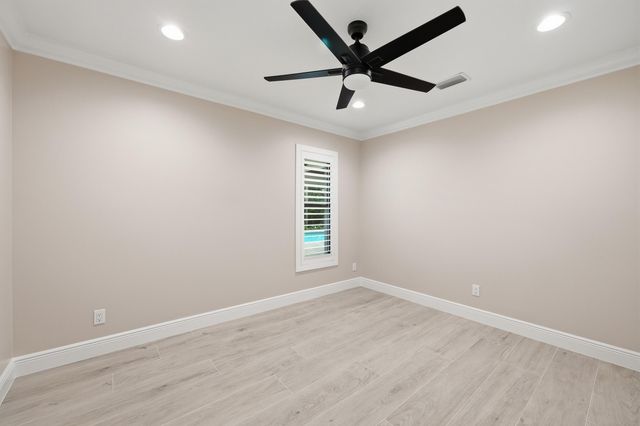 1489 SW Pine Tree Lane, Palm City, FL 34990