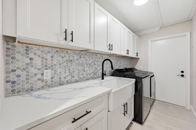 1489 SW Pine Tree Lane, Palm City, FL 34990