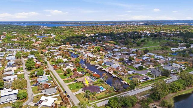 1489 SW Pine Tree Lane, Palm City, FL 34990