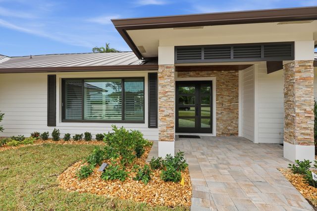 1489 SW Pine Tree Lane, Palm City, FL 34990