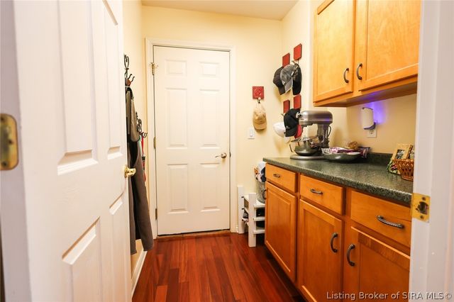 3019 Autumn Hill Trail, New Albany, IN 47150