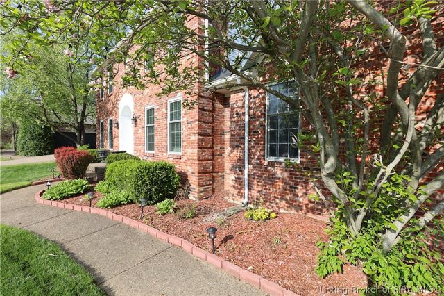 3019 Autumn Hill Trail, New Albany, IN 47150