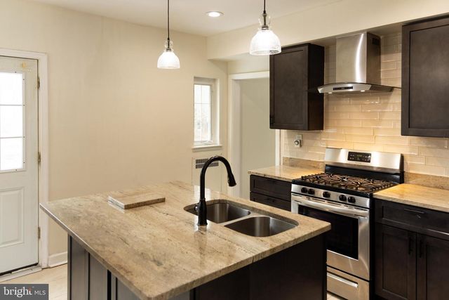 6305 E FORDHAM DR, Baltimore, MD 21215